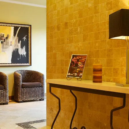 Sj Hotel